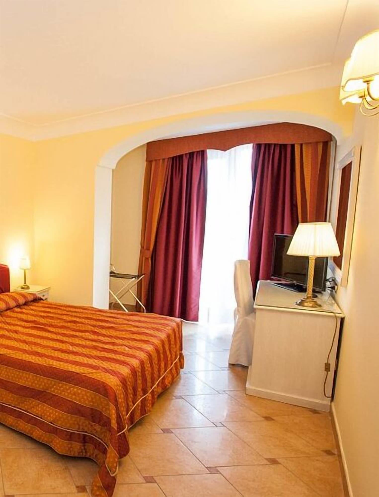Hotel La Vue D'Or Sorrento Luaran gambar