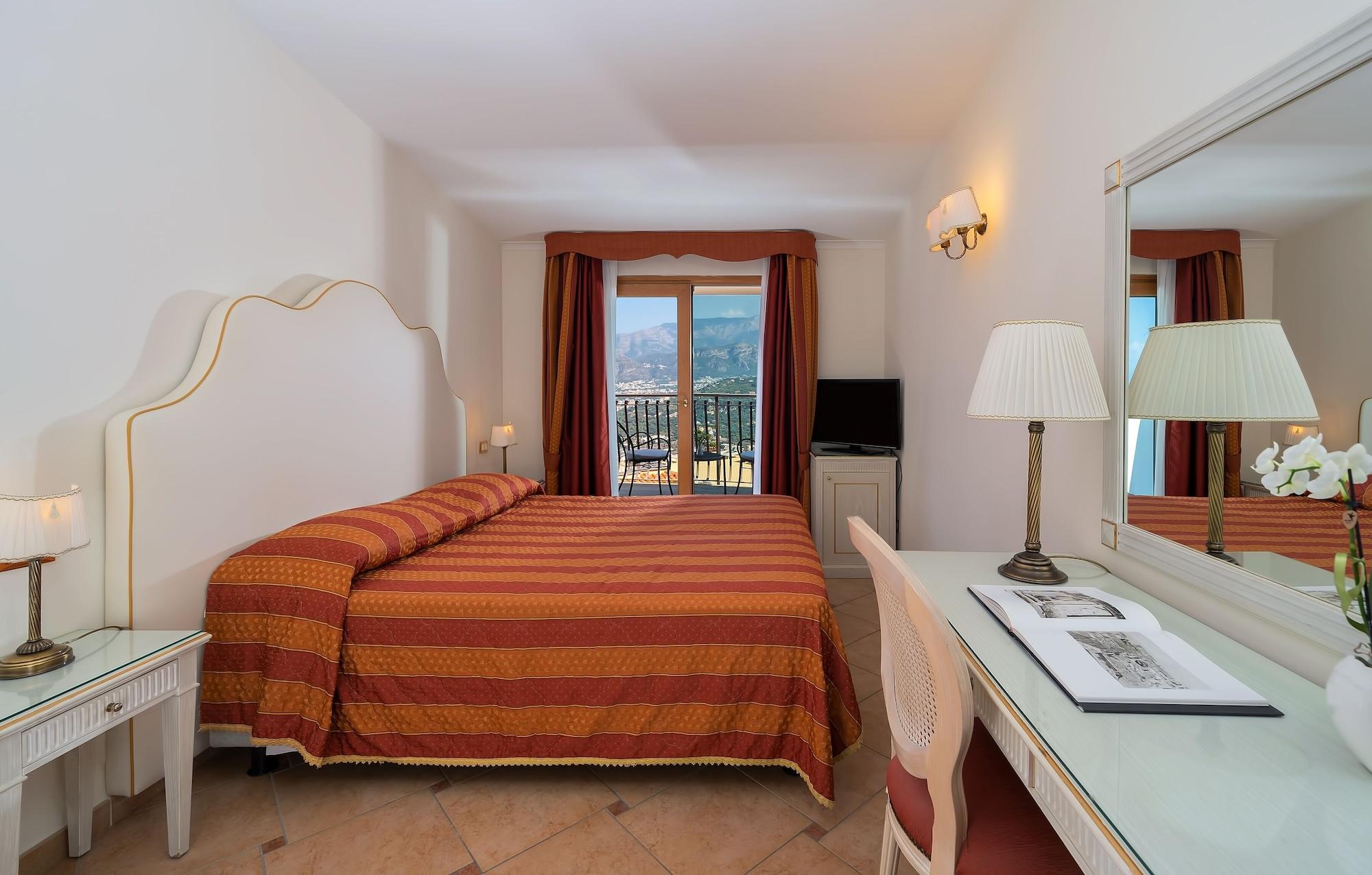 Hotel La Vue D'Or Sorrento Luaran gambar