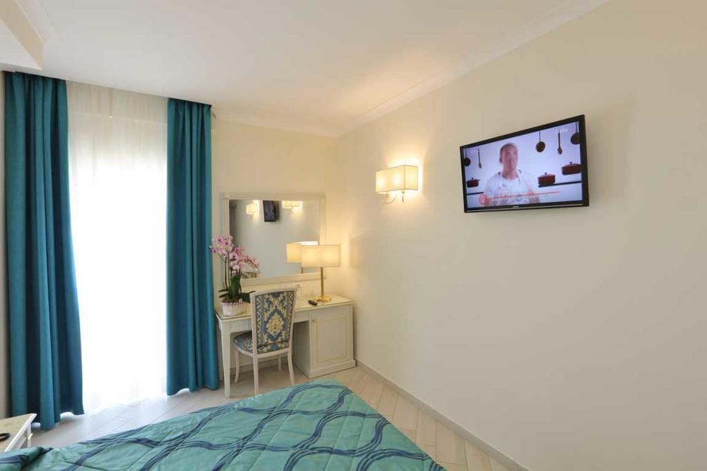 Hotel La Vue D'Or Sorrento Bilik gambar