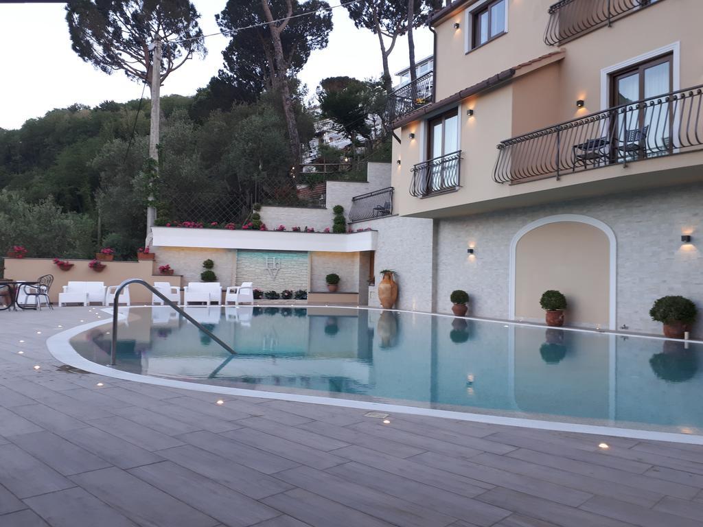 Hotel La Vue D'Or Sorrento Luaran gambar